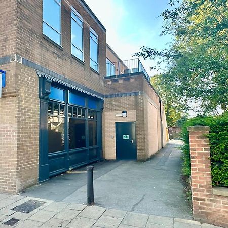 Fountain Apartment No 2 With Free Parking York Extérieur photo