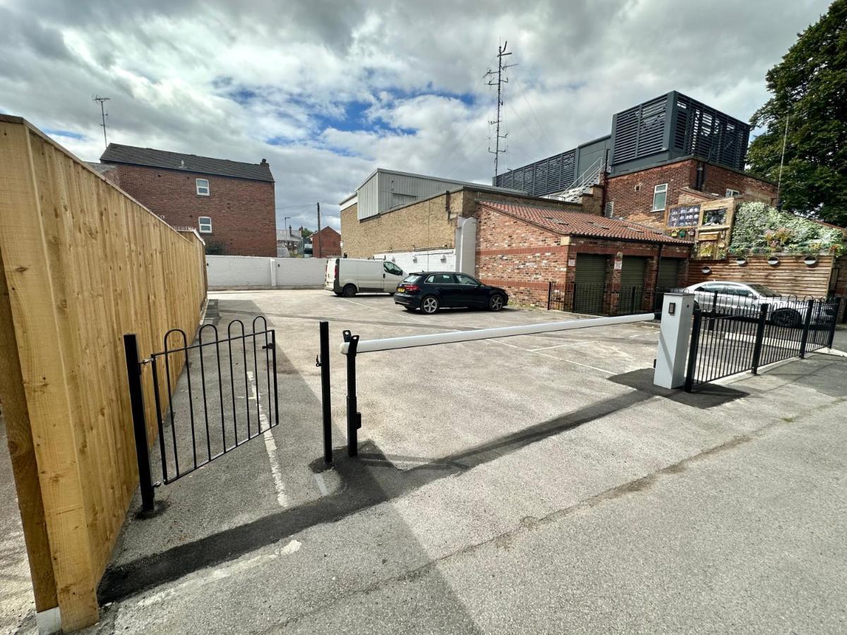 Fountain Apartment No 2 With Free Parking York Extérieur photo