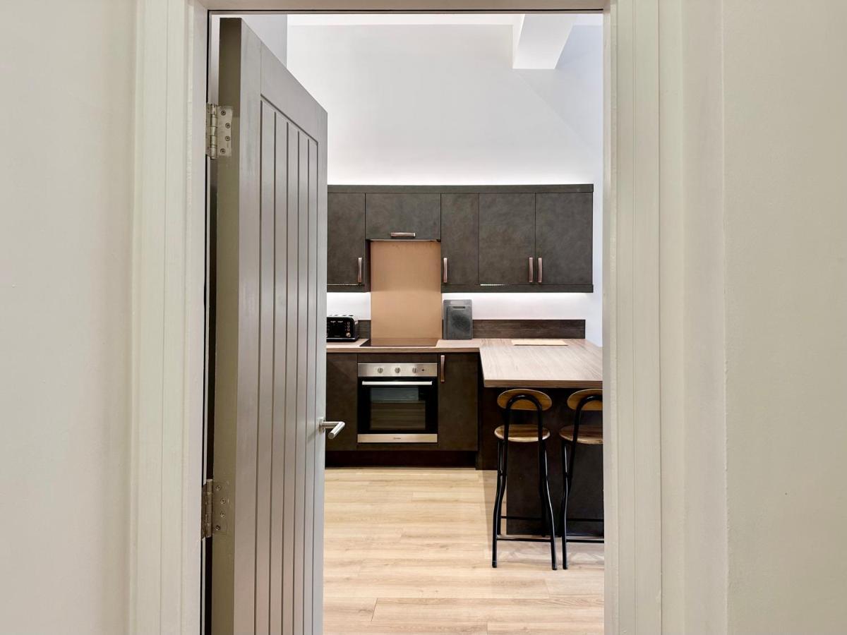 Fountain Apartment No 2 With Free Parking York Extérieur photo